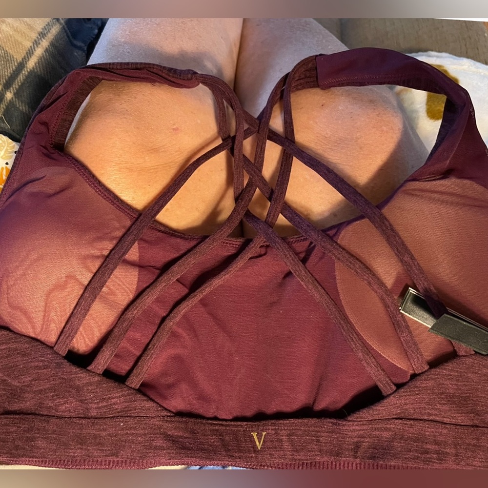 Brand new with tags, Victoria Secret Essential Strappy Sports Bra. Burgundy - Picture 7 of 7